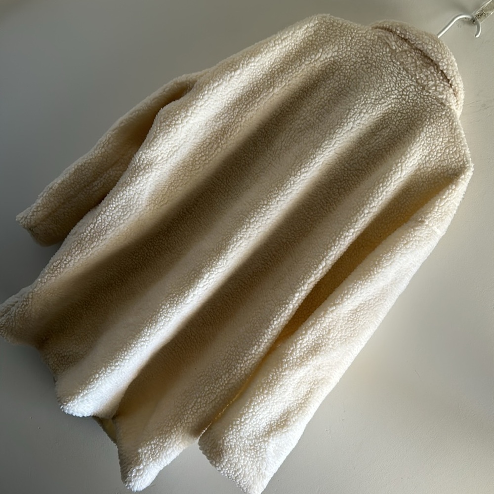 Pretty Little Things Coat Women’s Size 22 Cream Borg Midi Coat NWT - Picture 8 of 8